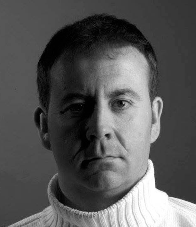 Frank Gascón | Web Oficial de la Novela Amor por Internet